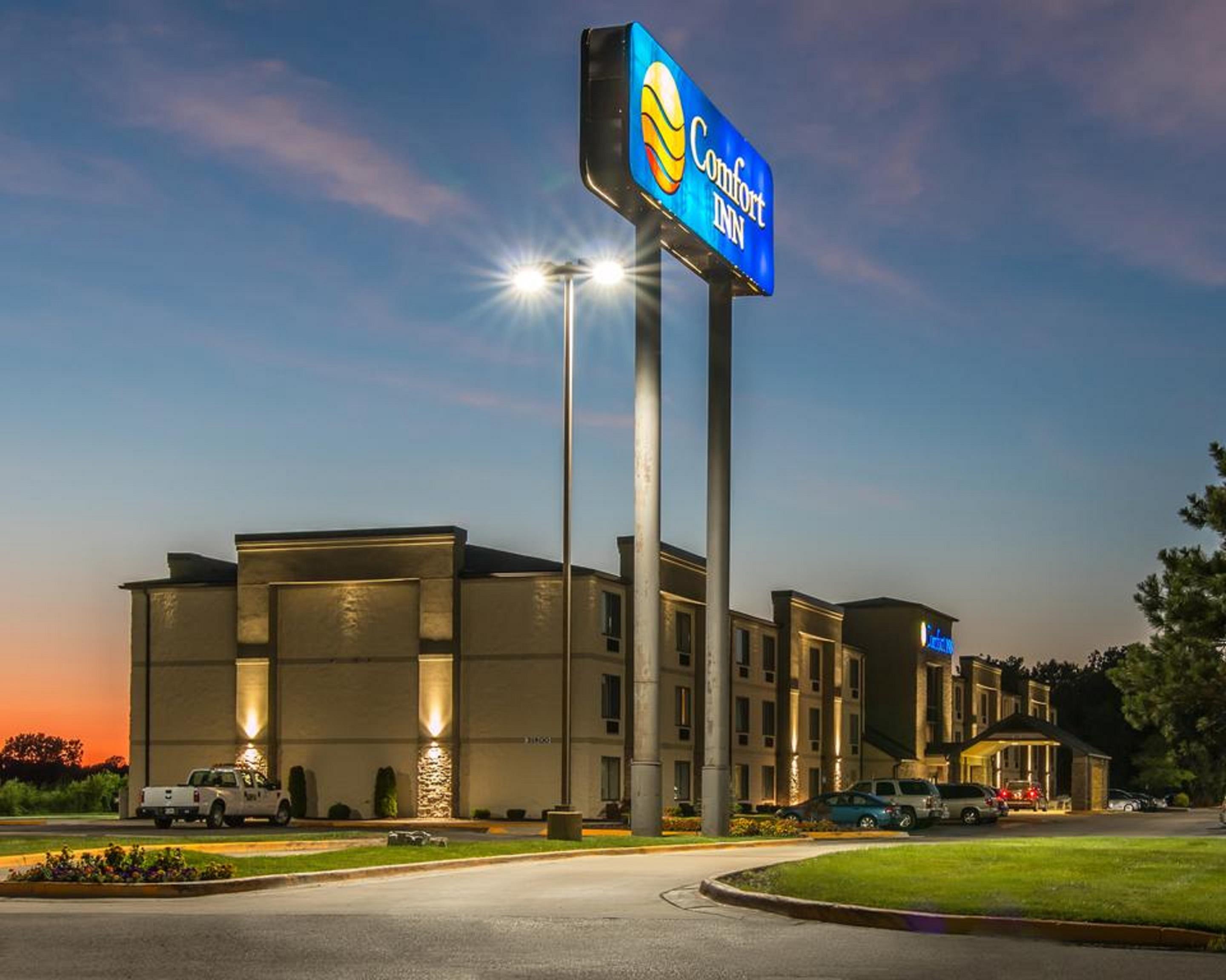 Comfort Inn Metro Airport Romulus Buitenkant foto